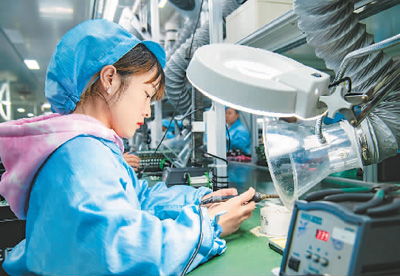 “十四五”商務(wù)發(fā)展開(kāi)局良好，珠寶首飾行業(yè)迎來(lái)新機(jī)遇